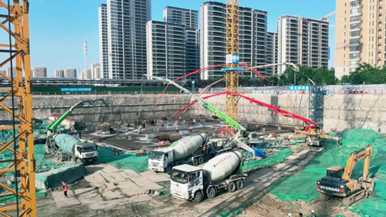 31小時，7000方！特固德商砼圓滿完成中建二局跨國區(qū)域總部集聚區(qū)項目1#樓筏板混凝土供應任務